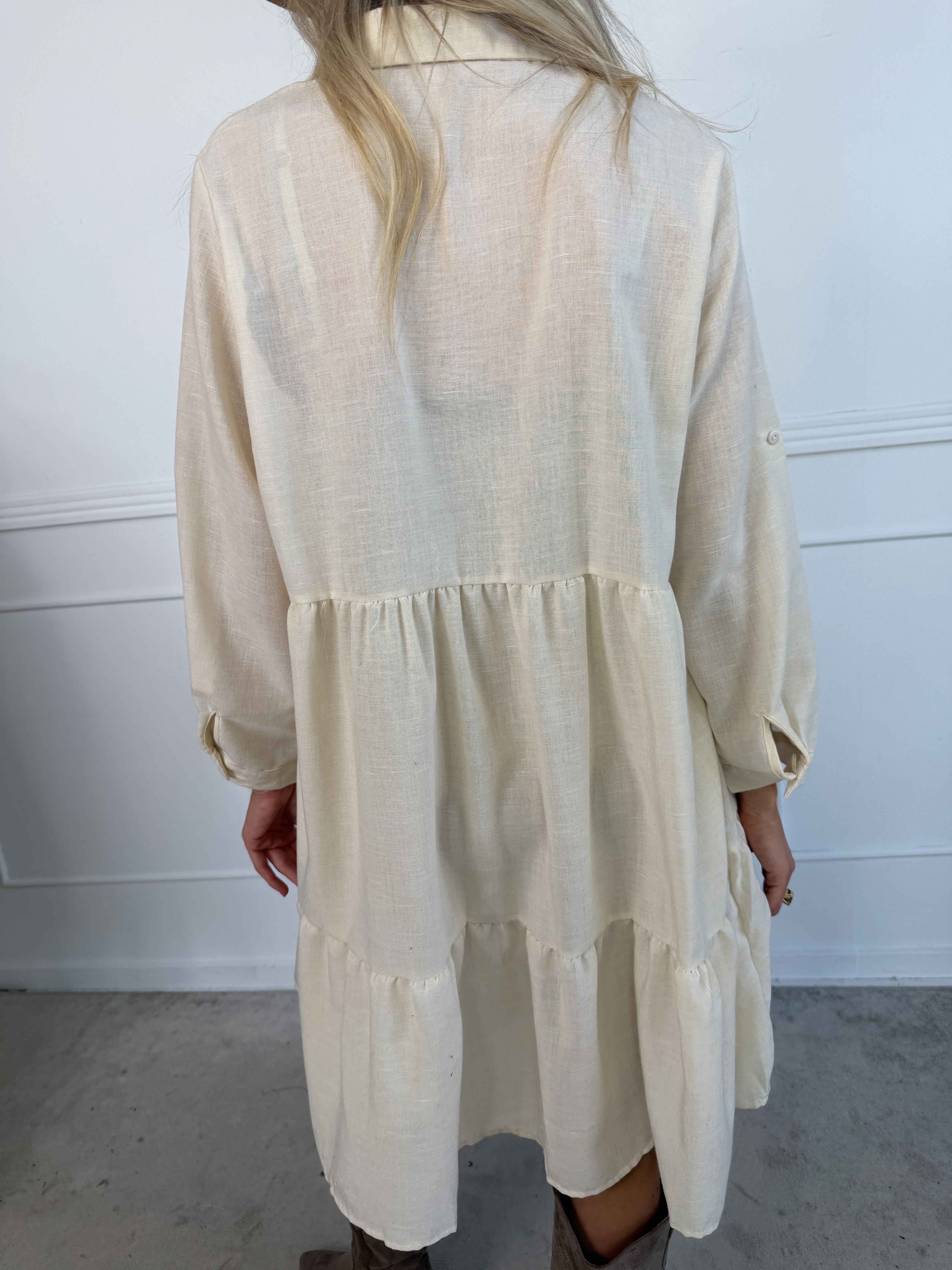 Emma - Skjortklänning i lager-på-lager-look